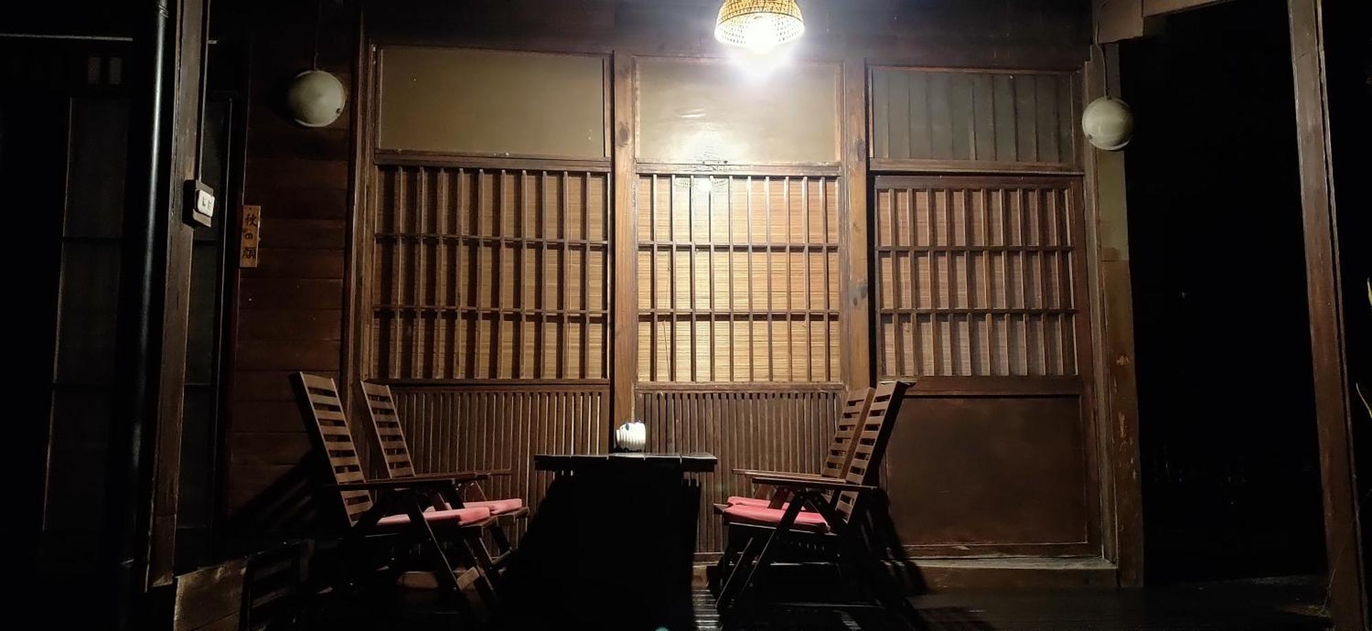 Bright Moon Homestay Dongshi  Rum bild