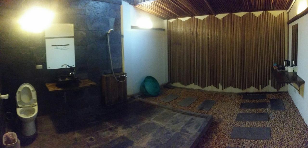 Bright Moon Homestay Dongshi  Exteriör bild