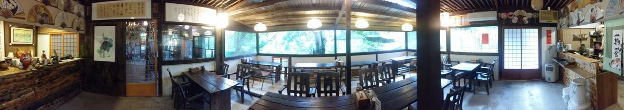 Bright Moon Homestay Dongshi  Exteriör bild